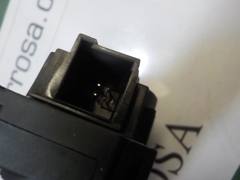 Recambio de motor apertura trampillas climatizador para citroën c4 cactus business referencia OEM IAM 6479E1  