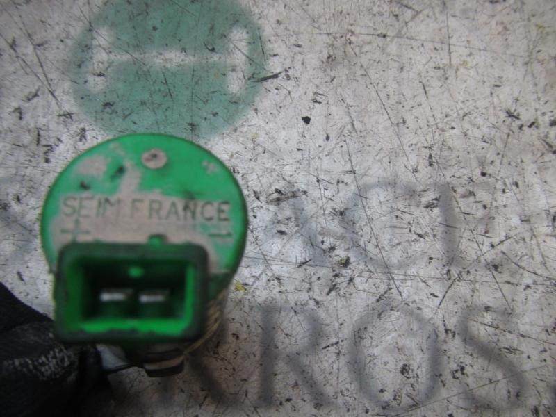 Recambio de bomba limpia para peugeot 306 berlina 3/4/5 puertas (s2) boulebard referencia OEM IAM   