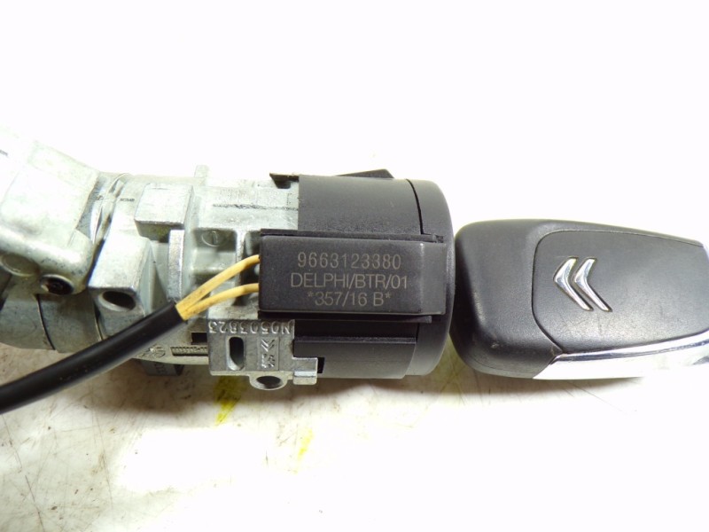 Recambio de antirrobo para citroën c4 lim. 1.2 12v e-thp referencia OEM IAM 9801984780 9663123380 
