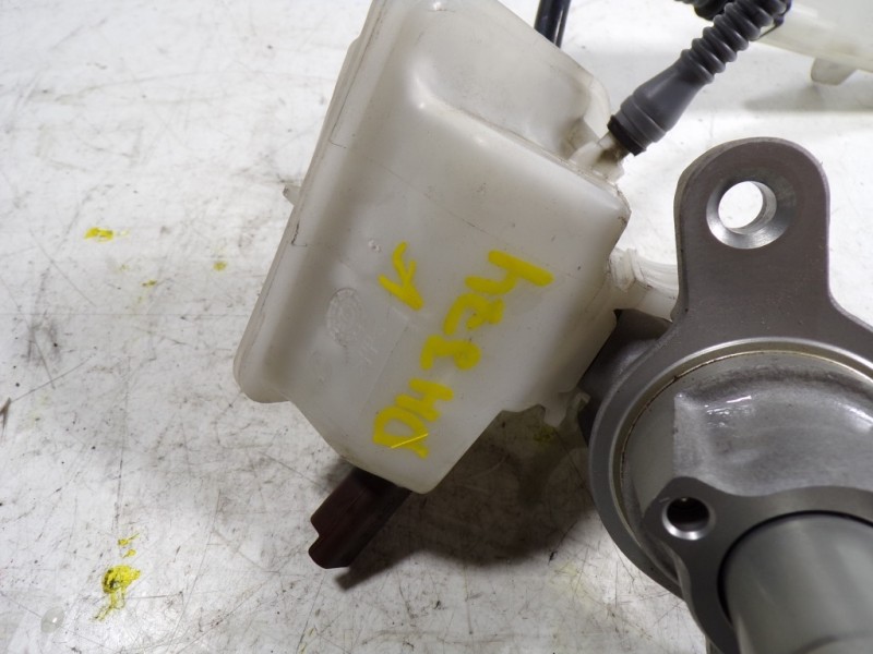 Recambio de bomba freno para citroën c4 lim. 1.2 12v e-thp referencia OEM IAM 1323FA  