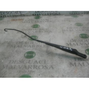 BRAZO LIMPIA DELANTERO DERECHO 