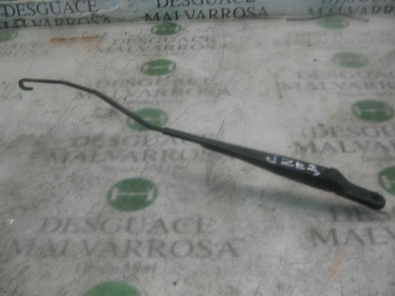 Recambio de brazo limpia delantero derecho para peugeot 406 berlina (s1/s2) srdt referencia OEM IAM   