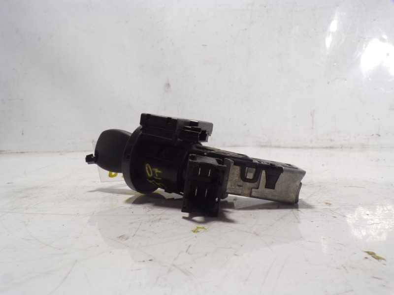 Recambio de antirrobo para dacia sandero 1.2 16v cat referencia OEM IAM 487004438R 285916556R 