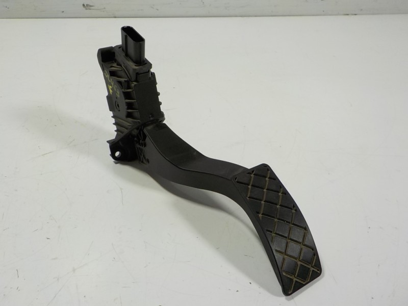 Recambio de potenciometro pedal para volkswagen golf vii lim. (bq1) 1.0 tsi referencia OEM IAM 5Q1723503H 5Q1723503H 