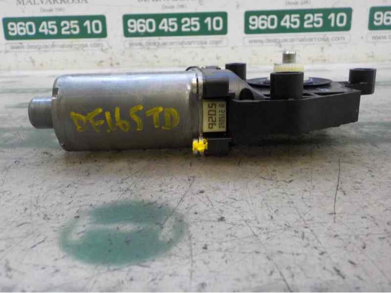 Recambio de motor elevalunas trasero derecho para volkswagen golf vi (5k1) 1.6 tdi dpf referencia OEM IAM   