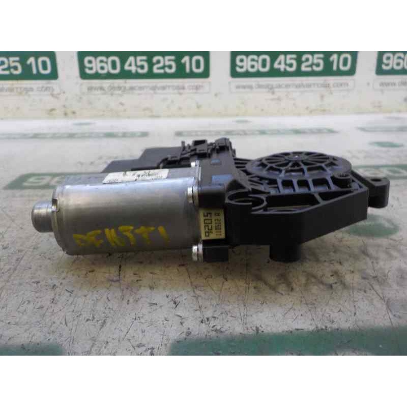 Recambio de motor elevalunas trasero izquierdo para volkswagen golf vi (5k1) 1.6 tdi dpf referencia OEM IAM   