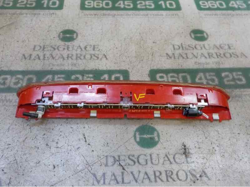 Recambio de piloto trasero central para volkswagen golf vi (5k1) 1.6 tdi dpf referencia OEM IAM   