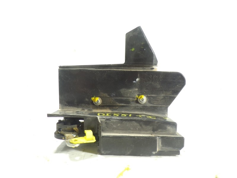 Recambio de cerradura puerta trasera izquierda para dacia sandero 1.2 16v cat referencia OEM IAM 825033585R 825033585R 