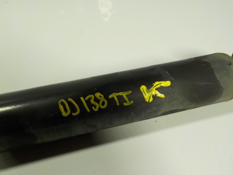 Recambio de amortiguador trasero izquierdo para renault clio iv 1.2 16v referencia OEM IAM 562109815R 5621098158 