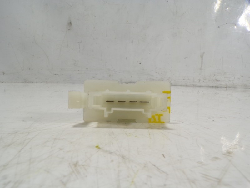 Recambio de resistencia calefaccion para dacia sandero 1.2 16v cat referencia OEM IAM 271504503R  