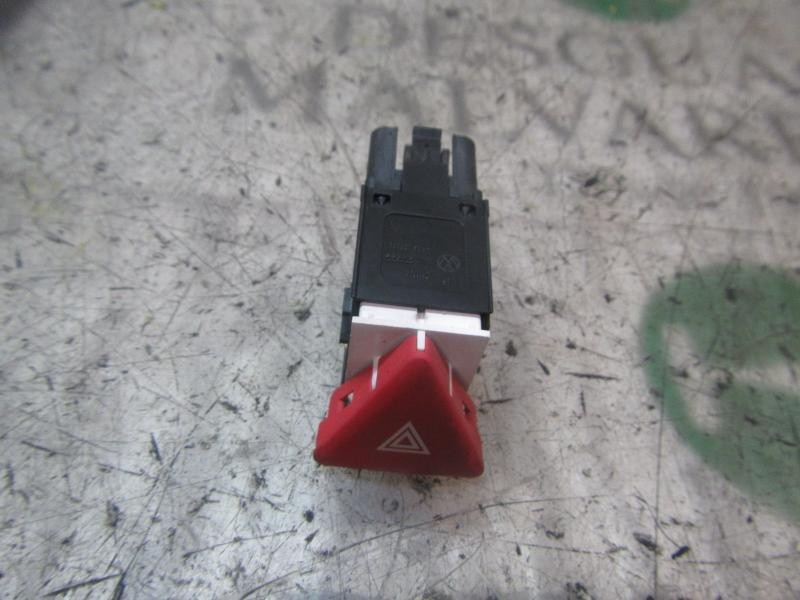 Recambio de warning para volkswagen scirocco (137) 2.0 tdi (103kw) bluemotion referencia OEM IAM 1Q0953509  