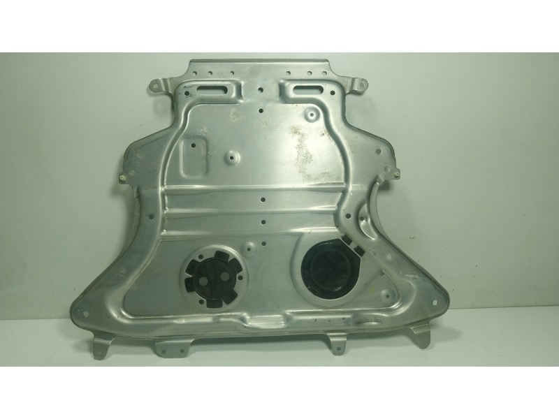 Recambio de cubrecarter para bmw 5 (g30, f90) 530 i xdrive referencia OEM IAM 31106887546 688754601 