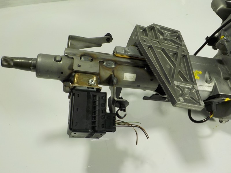 Recambio de columna direccion para renault clio iv 1.2 16v referencia OEM IAM 488104075R 488105110R 