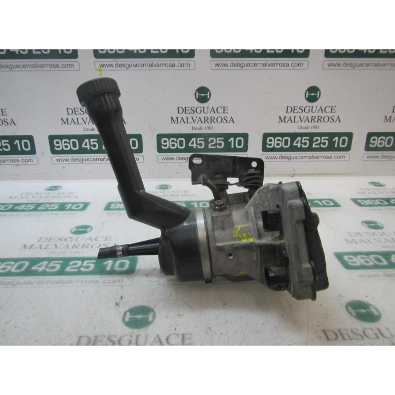 Recambio de bomba direccion para peugeot 308 1.6 16v referencia OEM IAM   