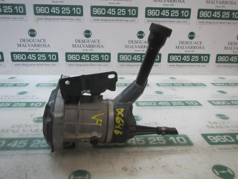 Recambio de bomba direccion para peugeot 308 1.6 16v referencia OEM IAM   