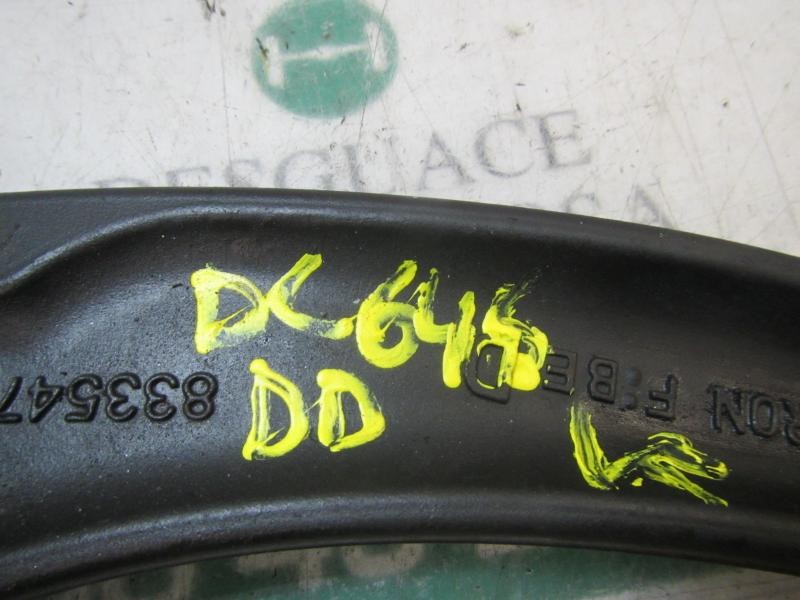 Recambio de brazo suspension inferior delantero derecho para peugeot 308 1.6 16v referencia OEM IAM   