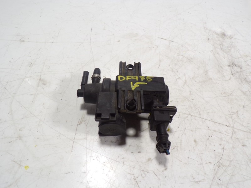 Recambio de valvula aire adicional para alfa romeo giulietta (191) 1.6 jtdm cat referencia OEM IAM 55256638 55228986 