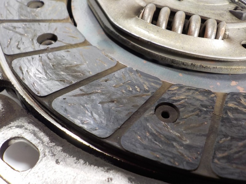 Recambio de kit embrague para renault clio iv 1.2 16v referencia OEM IAM 302055580R  