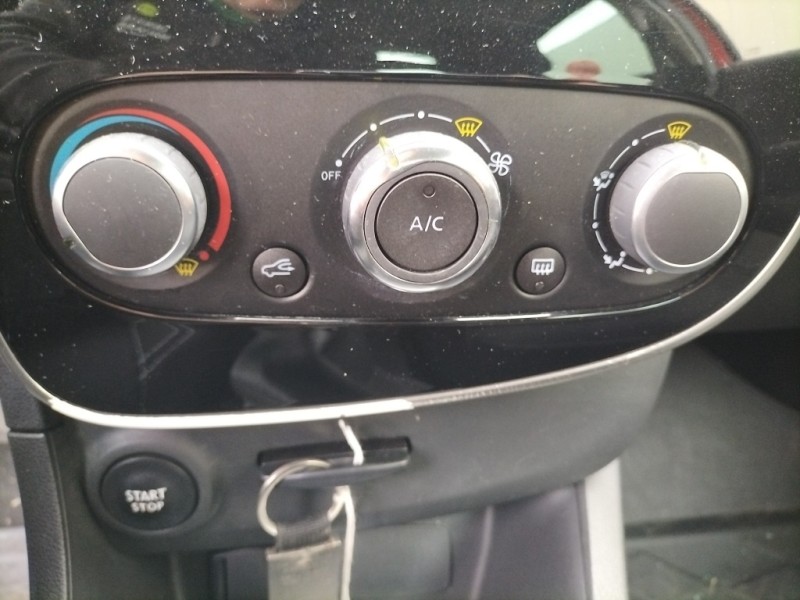 Recambio de mando calefaccion / aire acondicionado para renault clio iv 1.2 16v referencia OEM IAM 275704632R  