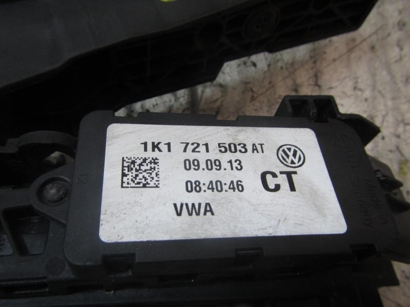 Recambio de potenciometro pedal para volkswagen scirocco (137) 2.0 tdi (103kw) bluemotion referencia OEM IAM 1K1721503AS 1K17215