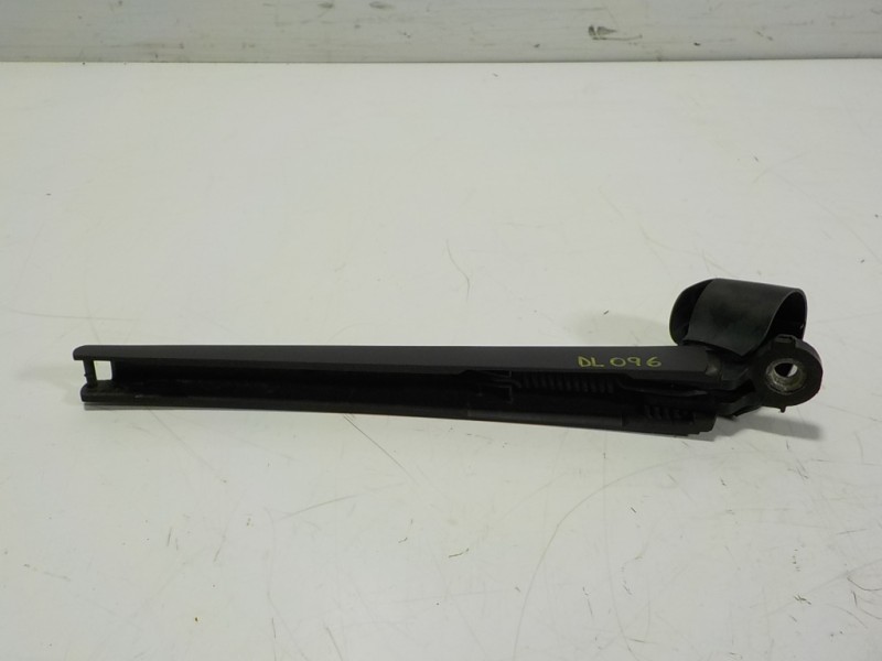 Recambio de brazo limpia trasero para volkswagen tiguan (5n2) 2.0 tdi referencia OEM IAM 1T0955707C 1T0955707A 