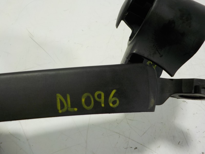 Recambio de brazo limpia trasero para volkswagen tiguan (5n2) 2.0 tdi referencia OEM IAM 1T0955707C 1T0955707A 