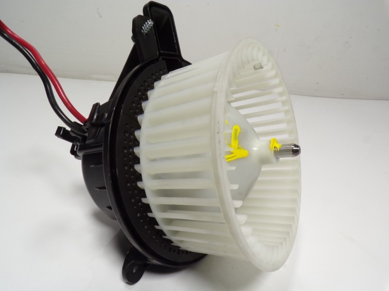 Recambio de motor calefaccion para audi a1 sportback (gba) 1.0 tfsi referencia OEM IAM 2Q2820021 2Q2820021 2Q2820021A