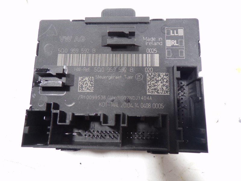 Recambio de modulo electronico para volkswagen golf vii lim. 2.0 tsi referencia OEM IAM 5Q0959592BZ00 5Q0959592B 