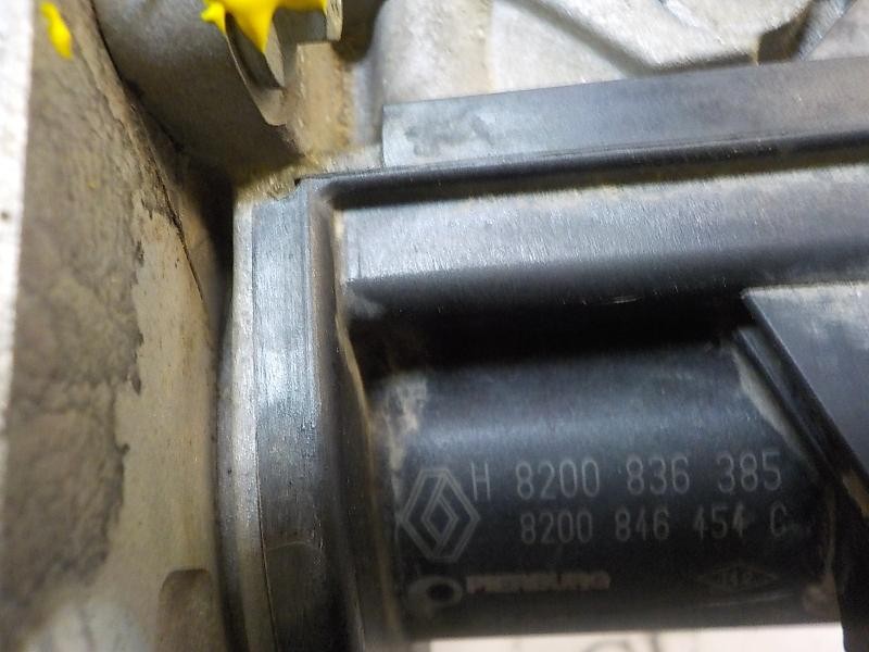 Recambio de valvula egr para renault clio iii 1.5 dci diesel cat referencia OEM IAM   