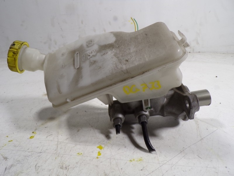 Recambio de bomba freno para peugeot 208 1.6 blue-hdi fap referencia OEM IAM 4601R9  