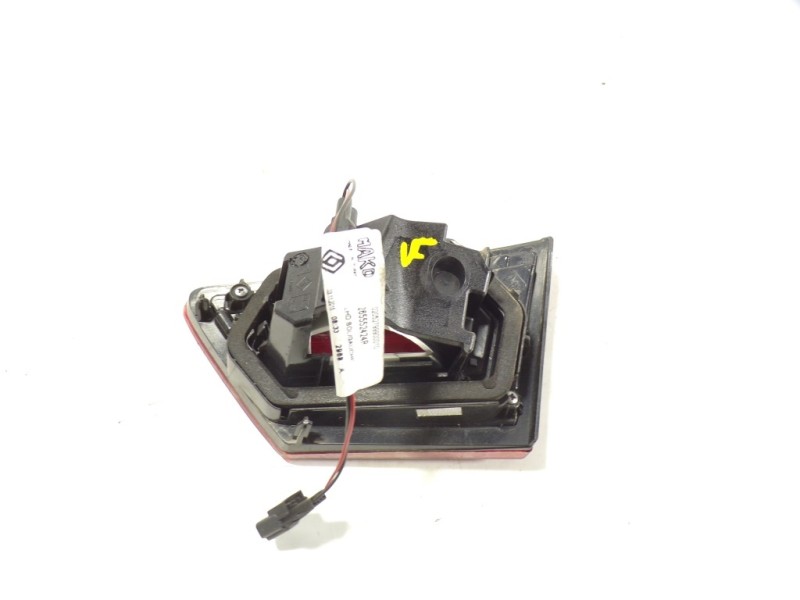 Recambio de piloto trasero izquierdo interior para renault clio iv 1.2 16v referencia OEM IAM 265552424R  