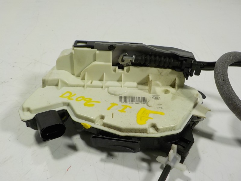 Recambio de cerradura puerta trasera izquierda para volkswagen tiguan (5n2) 2.0 tdi referencia OEM IAM 5N0839015G 05A5N0839015G 