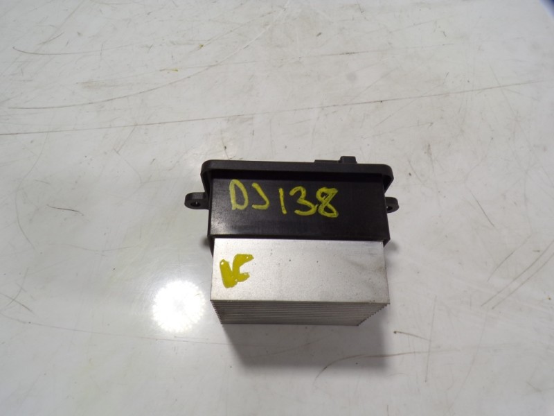 Recambio de resistencia calefaccion para renault clio iv 1.2 16v referencia OEM IAM 271500017R A43002100 