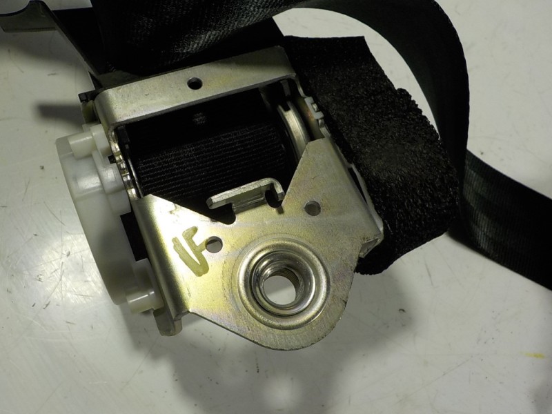 Recambio de cinturon seguridad trasero izquierdo para volkswagen tiguan (5n2) 2.0 tdi referencia OEM IAM 5N0857805RAA 5N0857805 