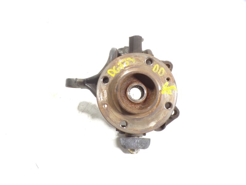 Recambio de mangueta delantera derecha para peugeot 208 1.6 blue-hdi fap referencia OEM IAM 1607557580  