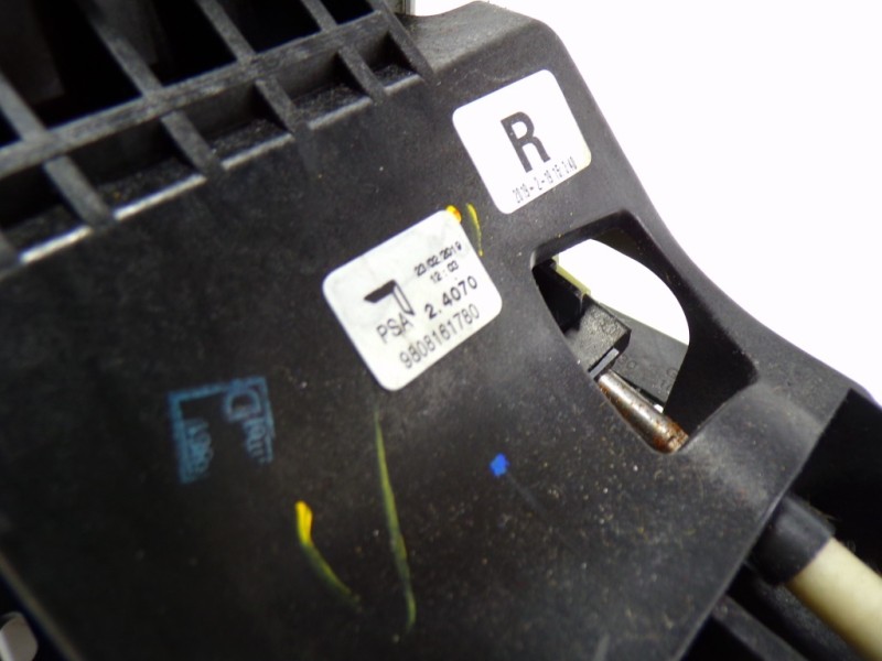 Recambio de palanca cambio para peugeot 208 1.6 blue-hdi fap referencia OEM IAM 9808161780 9808161780 