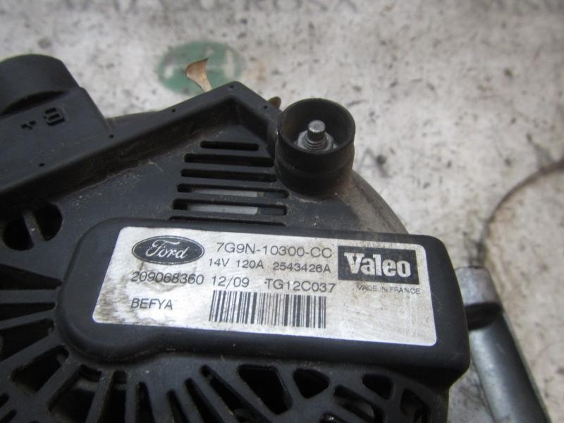 Recambio de alternador para ford fiesta (cb1) titanium referencia OEM IAM 2265722 209068360 