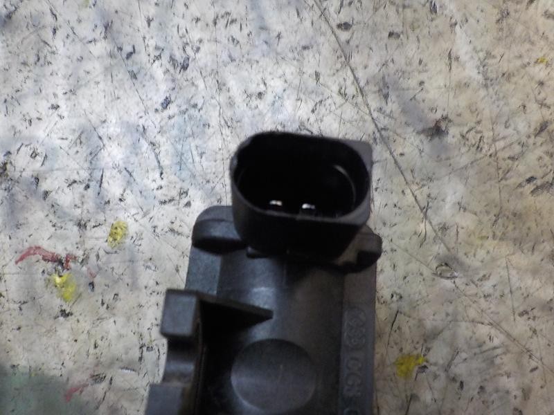 Recambio de valvula aire adicional para seat ibiza (6j5) 1.6 tdi referencia OEM IAM 1K0906627B 1K0906627B 