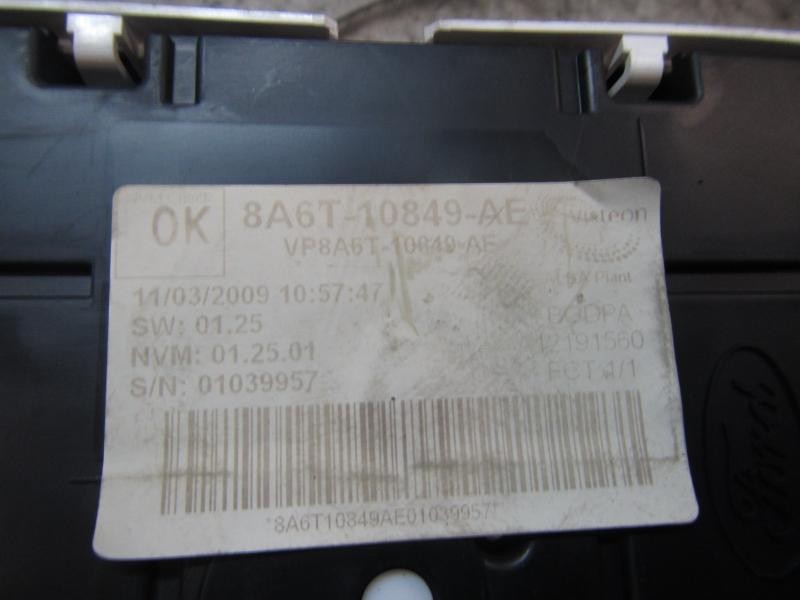 Recambio de cuadro instrumentos para ford fiesta (cb1) titanium referencia OEM IAM 1786848 8A6T10849AE 