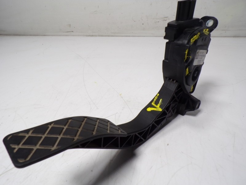 Recambio de potenciometro pedal para audi a4 ber. (b8) 2.0 16v tdi referencia OEM IAM 8K1721523A 8K1721523 
