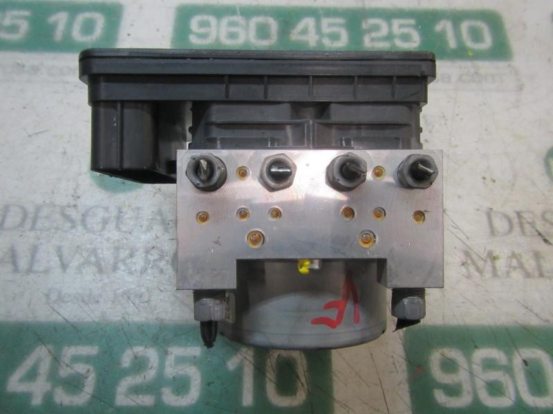 Recambio de abs para peugeot 208 style referencia OEM IAM   