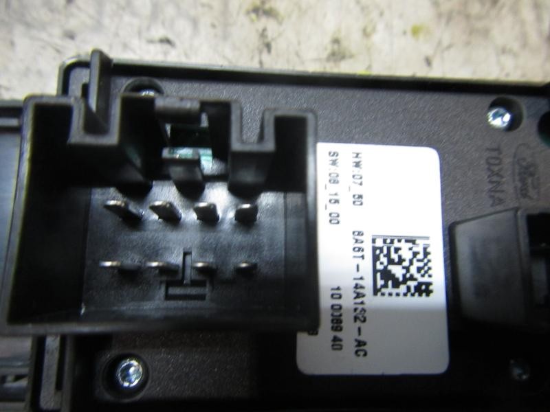 Recambio de mando elevalunas delantero izquierdo para ford fiesta (cb1) titanium referencia OEM IAM 1547736  