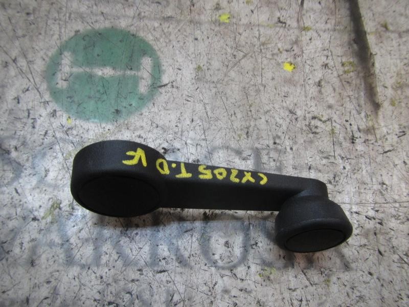 Recambio de maneta elevalunas trasera derecha para ford fiesta (cb1) titanium referencia OEM IAM 1197838  