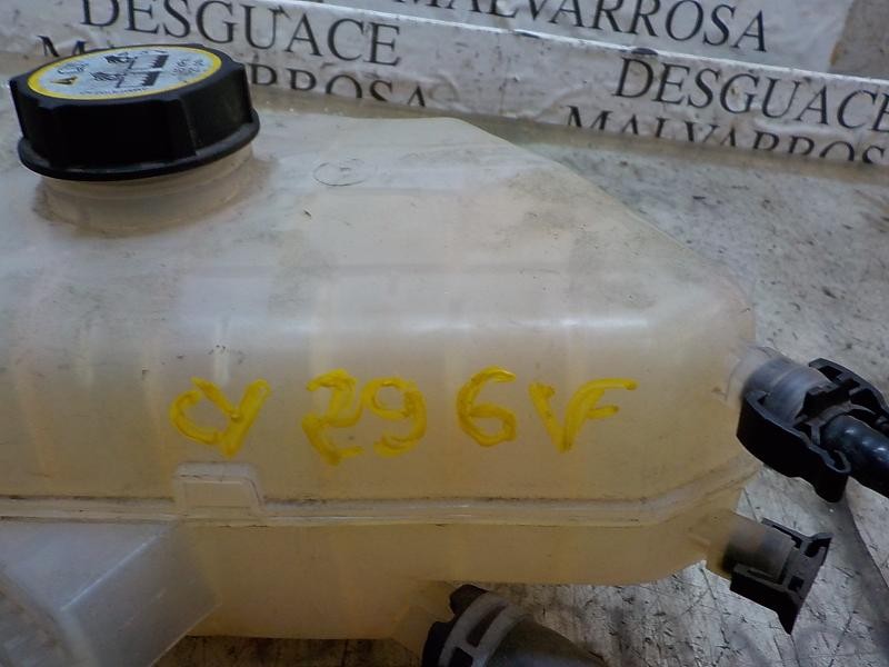 Recambio de deposito expansion para ford fiesta (ccn) trend referencia OEM IAM 1513111  