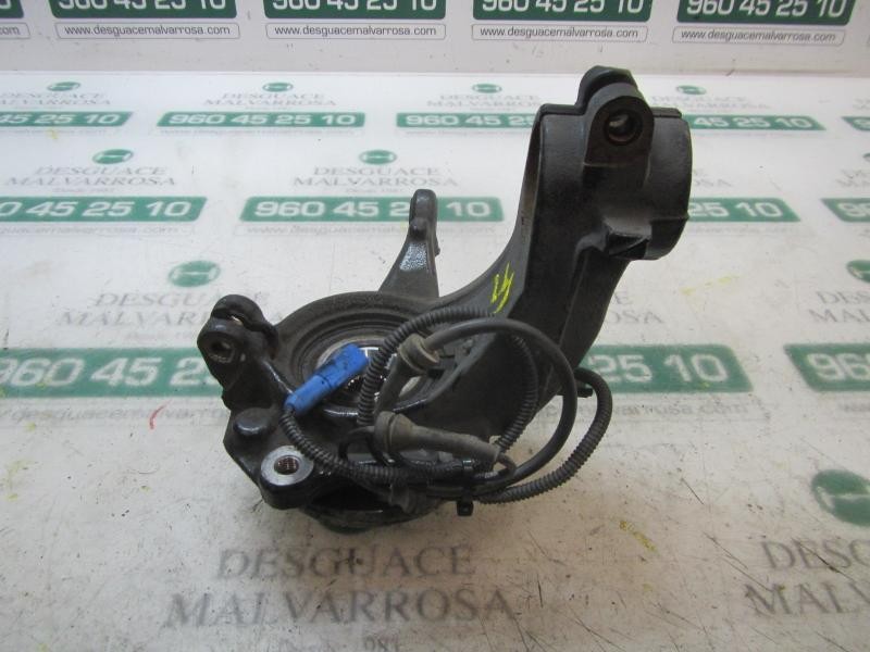 Recambio de mangueta delantera izquierda para peugeot 208 style referencia OEM IAM   