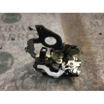 CERRADURA PUERTA TRASERA IZQUIERDA 