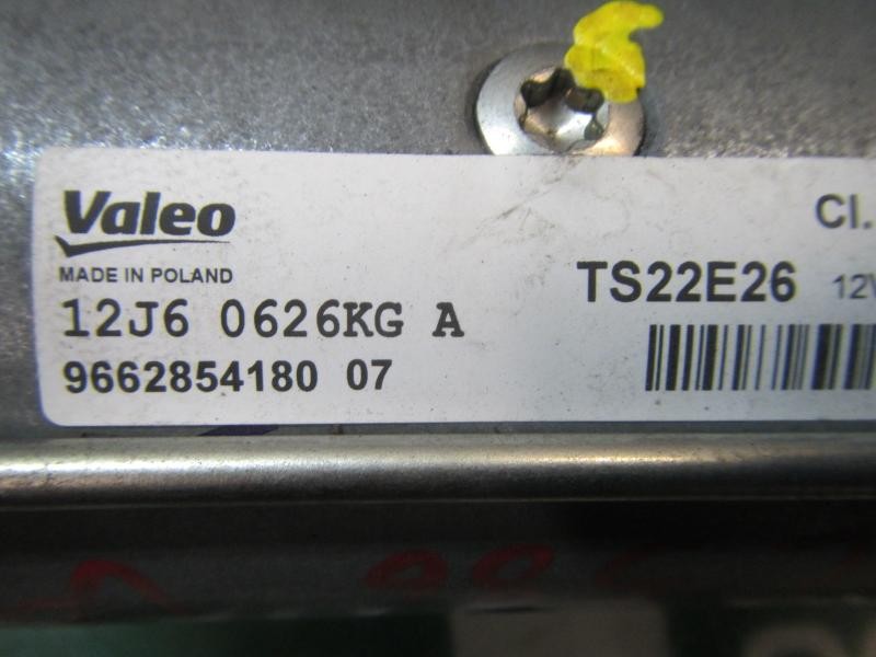 Recambio de motor arranque para peugeot 208 style referencia OEM IAM   