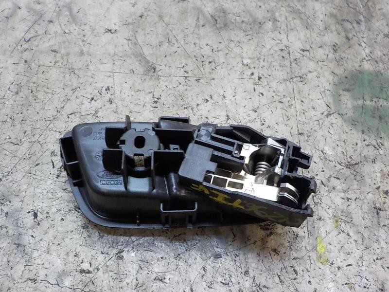 Recambio de maneta interior trasera izquierda para ford fiesta (ccn) trend referencia OEM IAM 1895835  