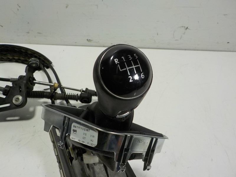 Recambio de palanca cambio para volkswagen tiguan (5n2) 2.0 tdi referencia OEM IAM 5N0711050A 5N0711049T 