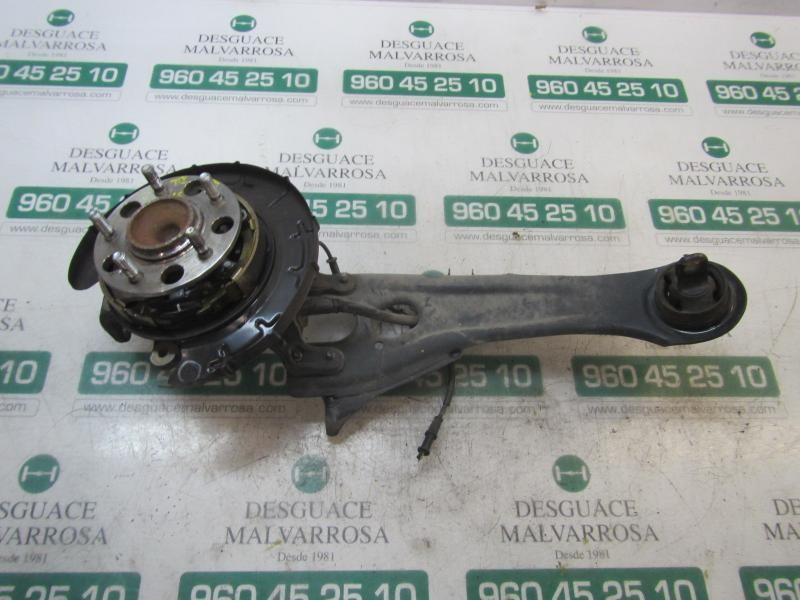 Recambio de mangueta trasera izquierda para kia pro_cee´d 1.6 crdi cat referencia OEM IAM 527101H500  